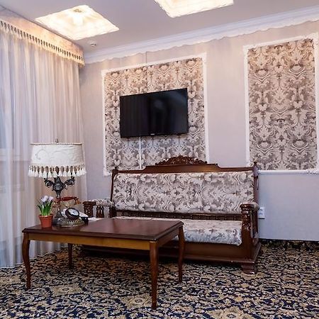 Hotel General Ekibastuz Kamer foto